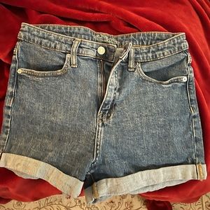 Wild fable cuffed shorts